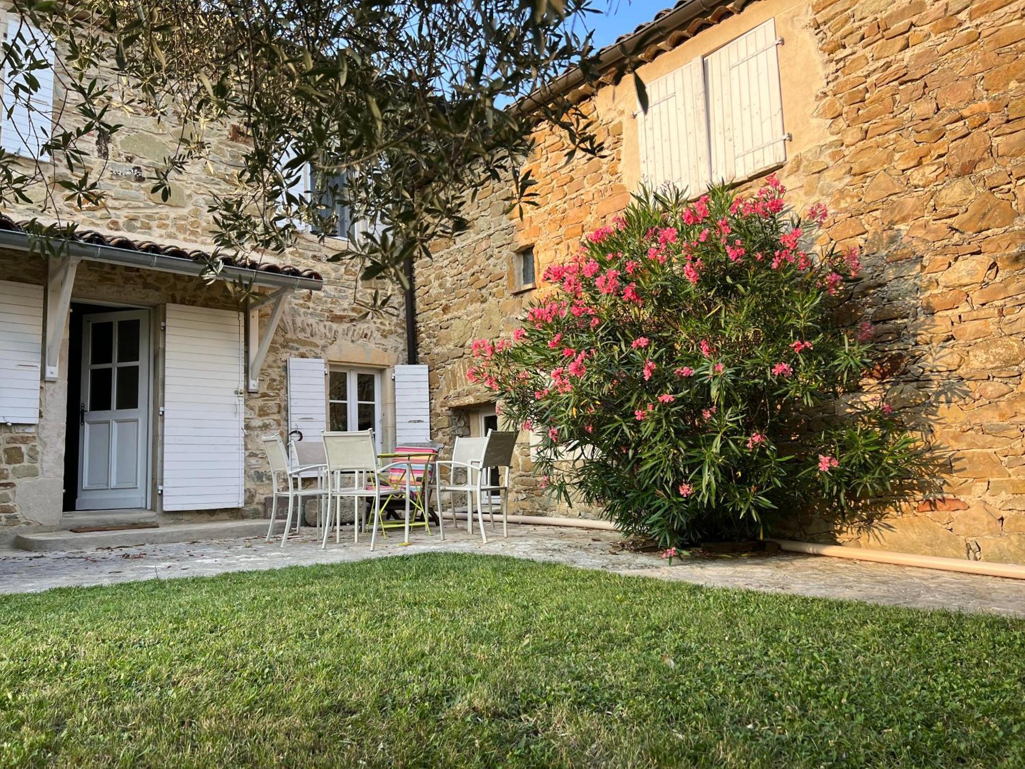 Mas Redortier Bed & Breakfast Soyans Exterior photo